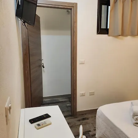 Aliga Bed & Breakfast *